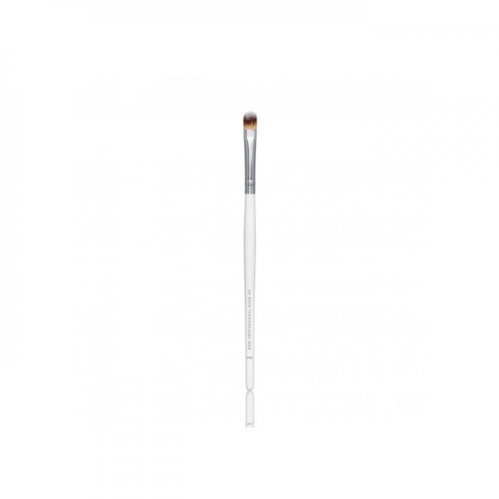 №W05 Πινέλο Concealer